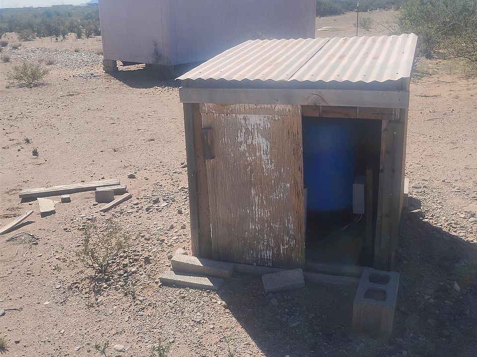 1st image of Chato Dr NW