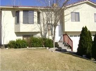 633 Teton Dr, Farmington, NM 87401