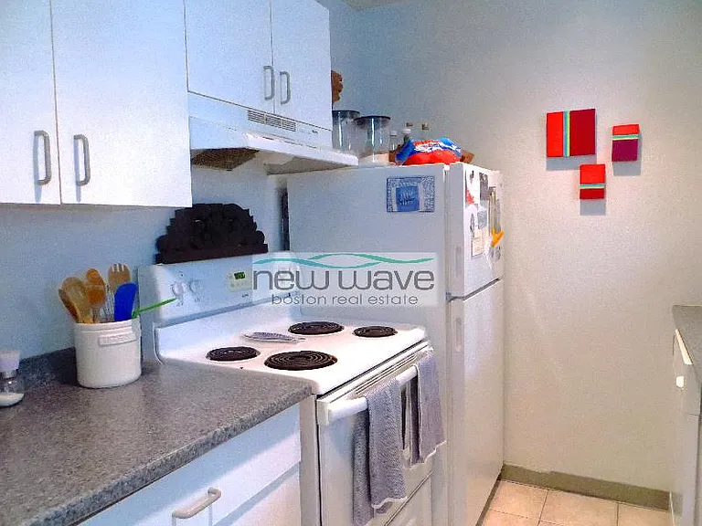 557 Columbus Ave #201 — Photo 11