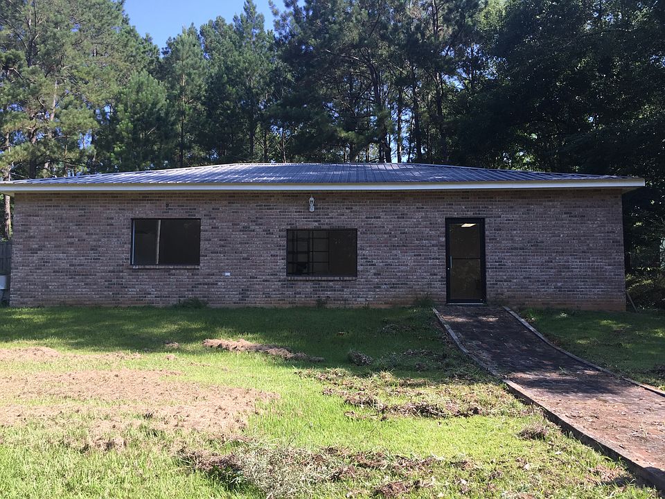 1st image of 1001 N Railroad Ave