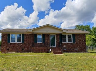 121 Cross Hill Rd, Lexington, SC 29073