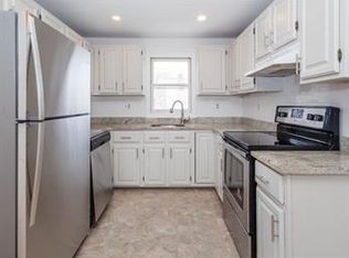 16 Orchard Ave #B, Waltham, MA 02452