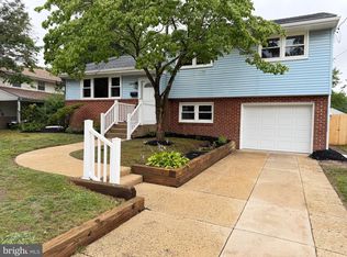 18 Nassau Ave, West Deptford, NJ 08096
