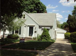 1521 Shubel Ave, Lansing, MI 48910