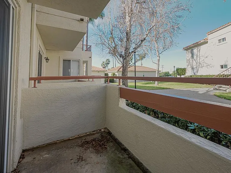 420 Stoney Point Way #113 — Photo 32