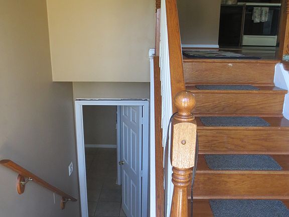 2nd image of 7306 Aquinas Ave