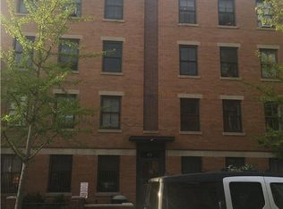 93 Kent St APT 2L, Brooklyn, NY 11222