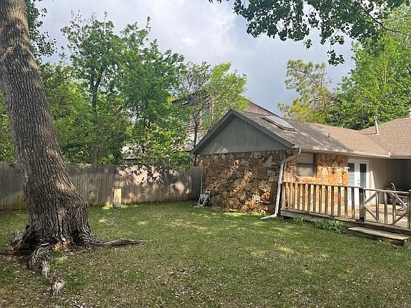 4th image of 5028 NW 24th Pl