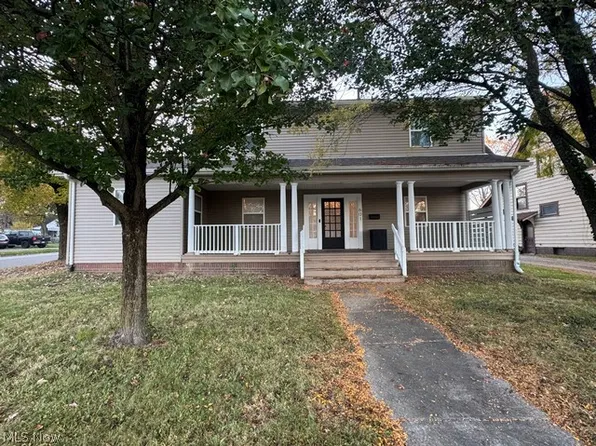 601 5th St, Struthers, OH 44471