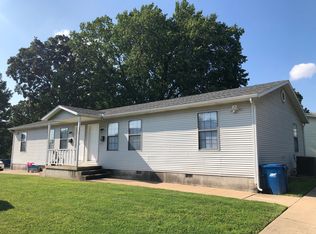 226 S Saint Charles Ave, Joplin, MO 64801