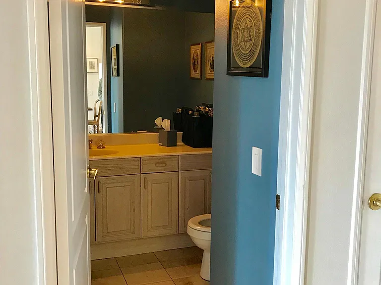 8349 Blackburn Ave #302 — Photo 173
