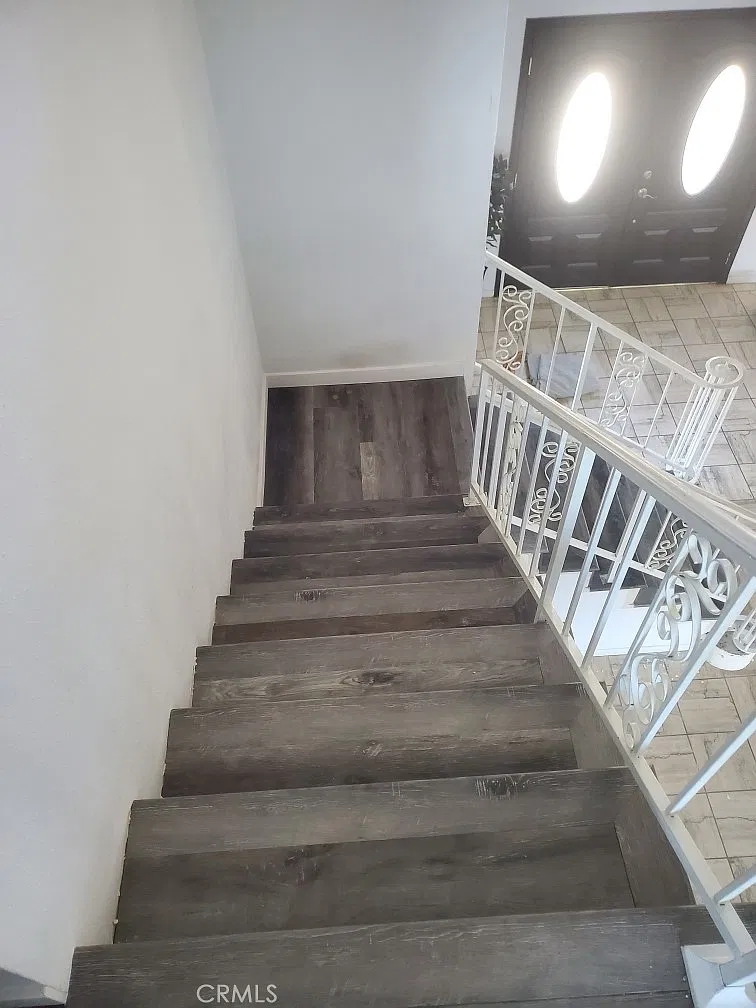 3 bed, 2738 sqft, $1,300 — Photo 4