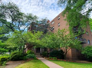 3001 Edwin Ave APT 2D, Fort Lee, NJ 07024