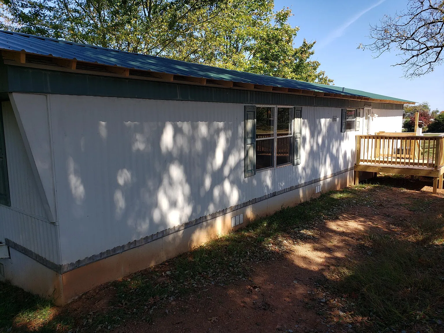 2251 Simmons Rd — Photo 4