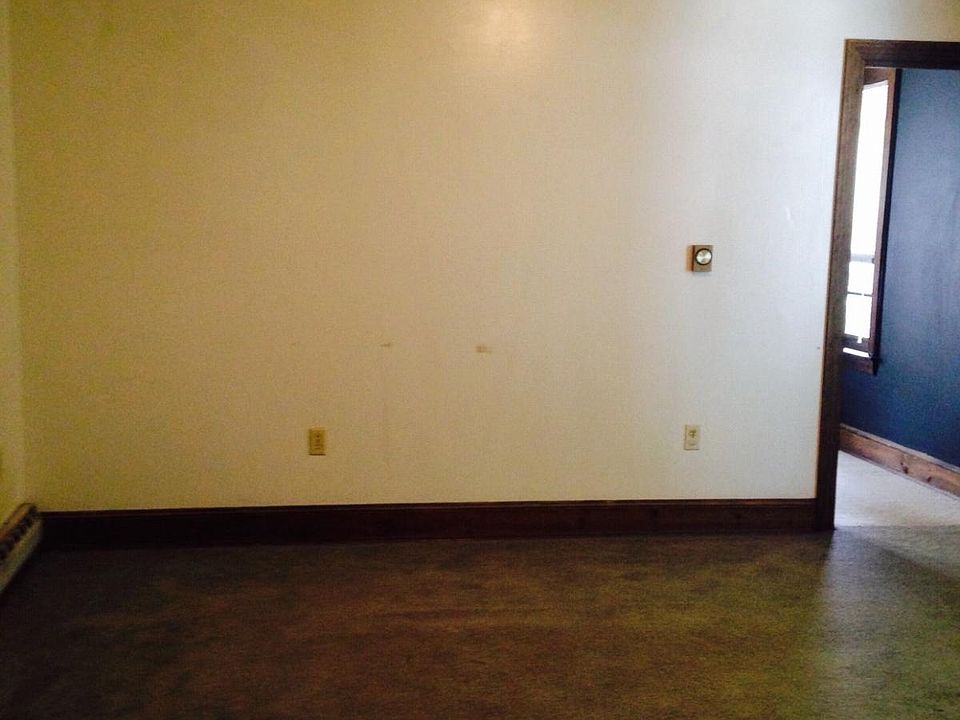 2nd image of 254 Main St #B2