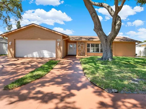 12467 93rd Ave, Seminole, FL 33772