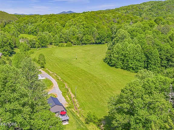 39th image of 2380 Rafter Rd