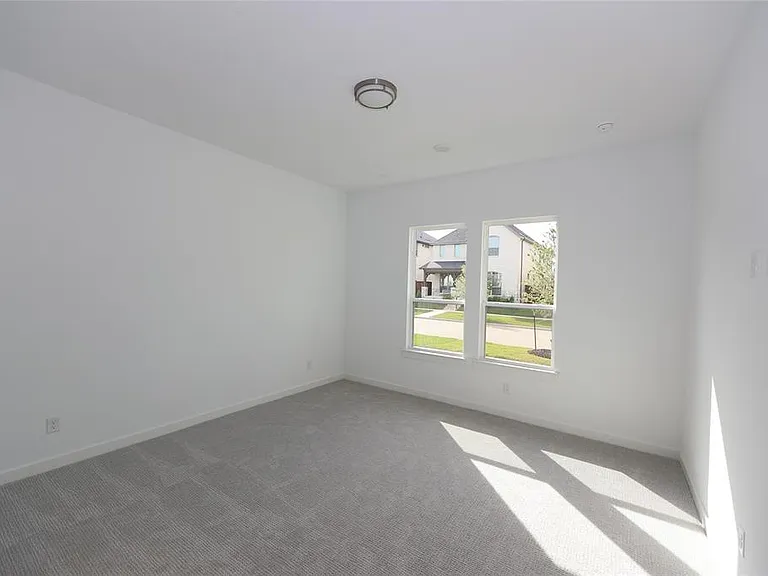 15579 Fringe Tree Rd — Photo 35