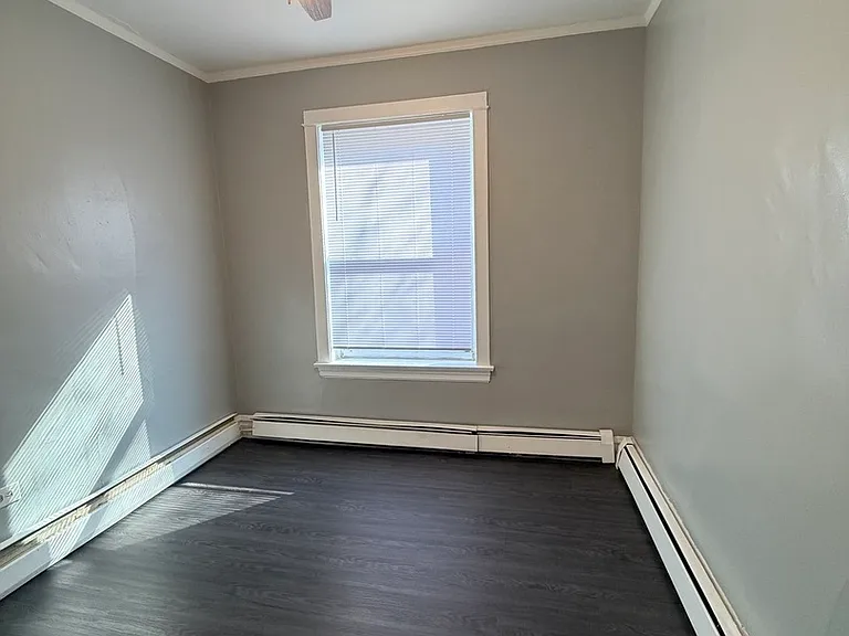 7700 S Green St #1 — Photo 5
