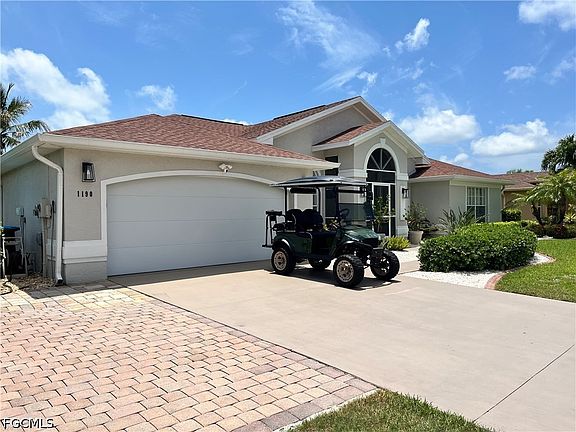 3rd image of 1190 SW 57th St