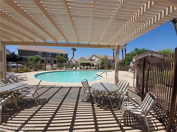 Community pool