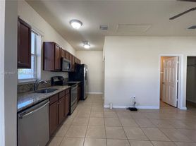 9262 SW 171st Ct, Miami, FL
