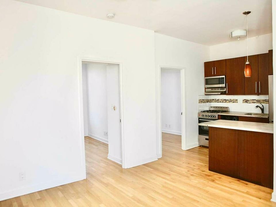 1st image of 354 22nd St APT 5