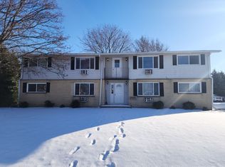 1709 Warwick Way, Racine, WI 53406