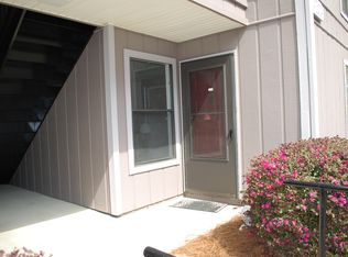 3844 Woodridge Way, Atlanta, GA 30084