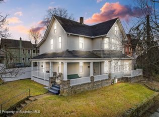 802 Sunset St, Scranton, PA 18509