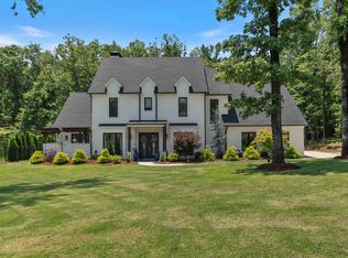 18001 Oak Creek Pl, Little Rock, AR 72223