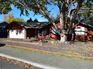 1406 W 16th Ave, Kennewick, WA