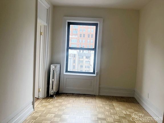4th image of 304 W 14th St APT 5B