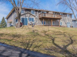 14000 44th Pl N APT 5, Plymouth, MN 55446