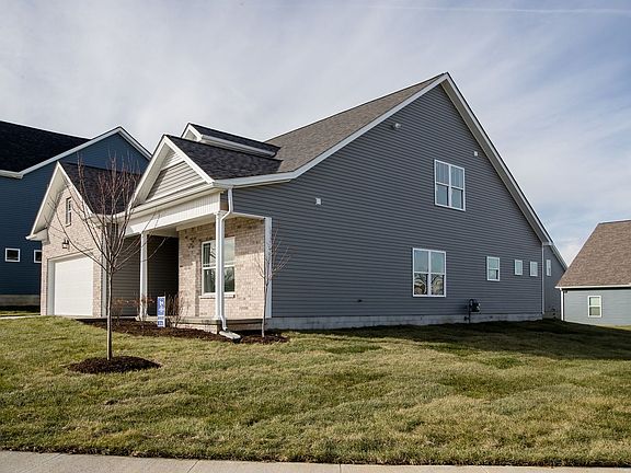 3rd image of 137 Dove Run Cir