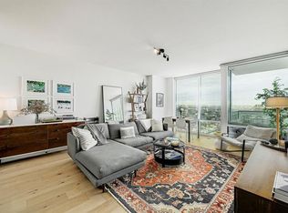 300 Bowie St APT 2706, Austin, TX 78703