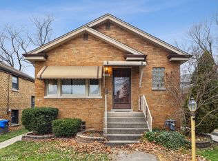 2432 Forest Ave, North Riverside, IL 60546