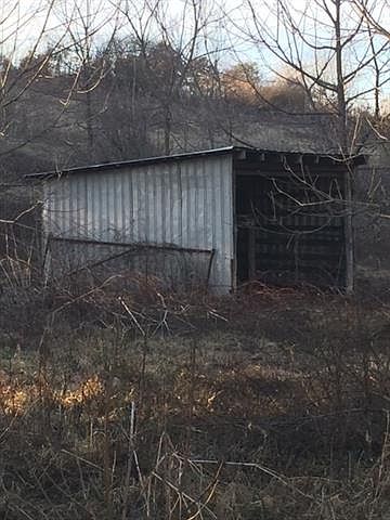 2nd image of 4+ Acres Crestview Dr