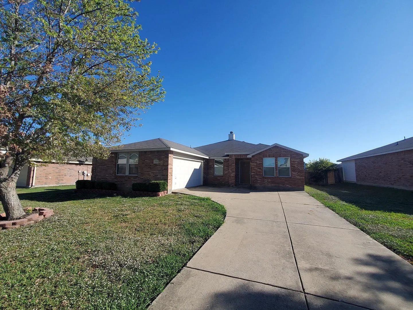 Adorable Royse City home with large backyard! — Photo 2
