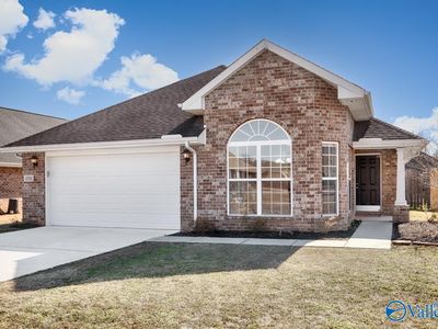 4816 Canterwood Dr SE, Owens Cross Roads, AL, 35763