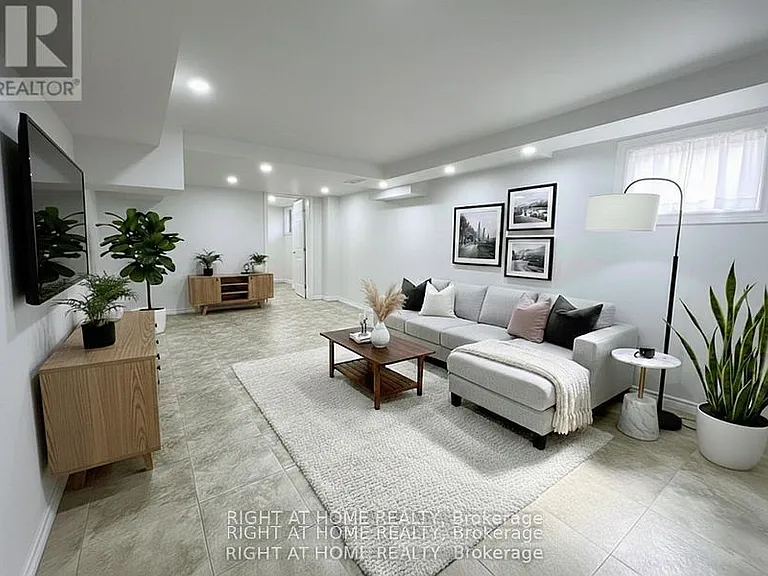 1395 Dougall Ave #BSMNT — Photo 6