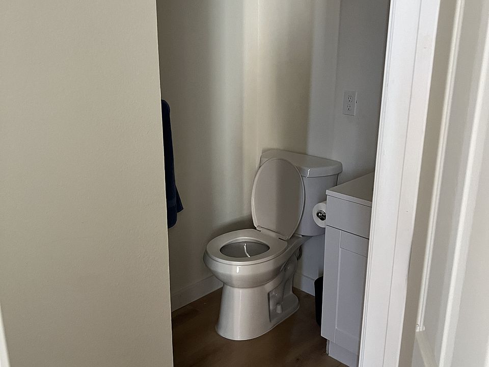 2nd image of 411 Clayton St #17336555