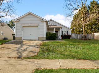 413 Quartz Dr, Durham, NC 27703