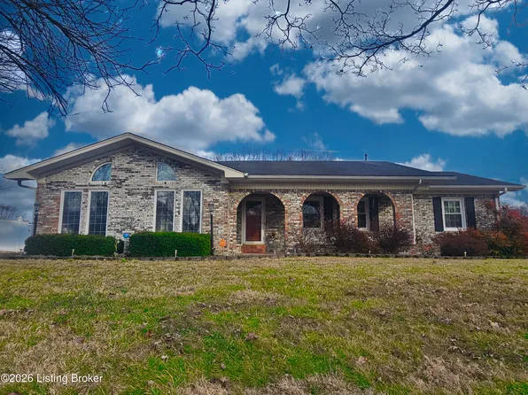 4903 Jerry Dr, Shepherdsville, KY 40165