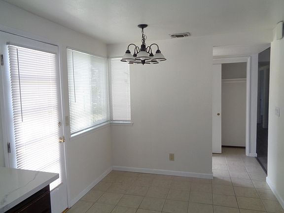 5th image of 9385 Mira Del Rio Dr