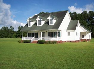 137 Campbell Rd, Ridgeville, SC 29472