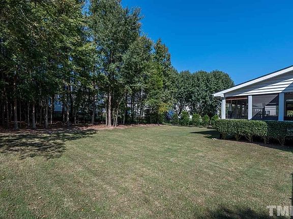 3rd image of 716 Ainsley Ct