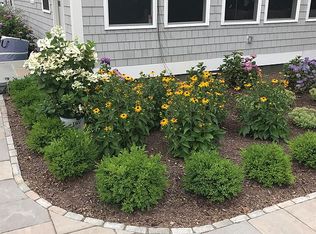 188 Cliff Ave, Portsmouth, RI 02871