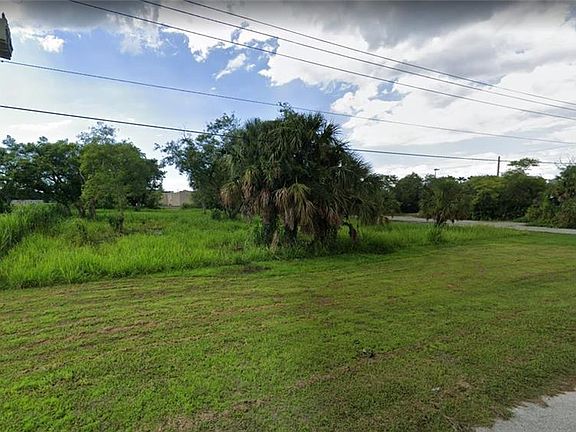 5th image of 101 Cortez Rd W