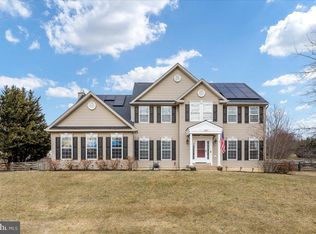 166 Sweet Shade Ln, Harpers Ferry, WV 25425